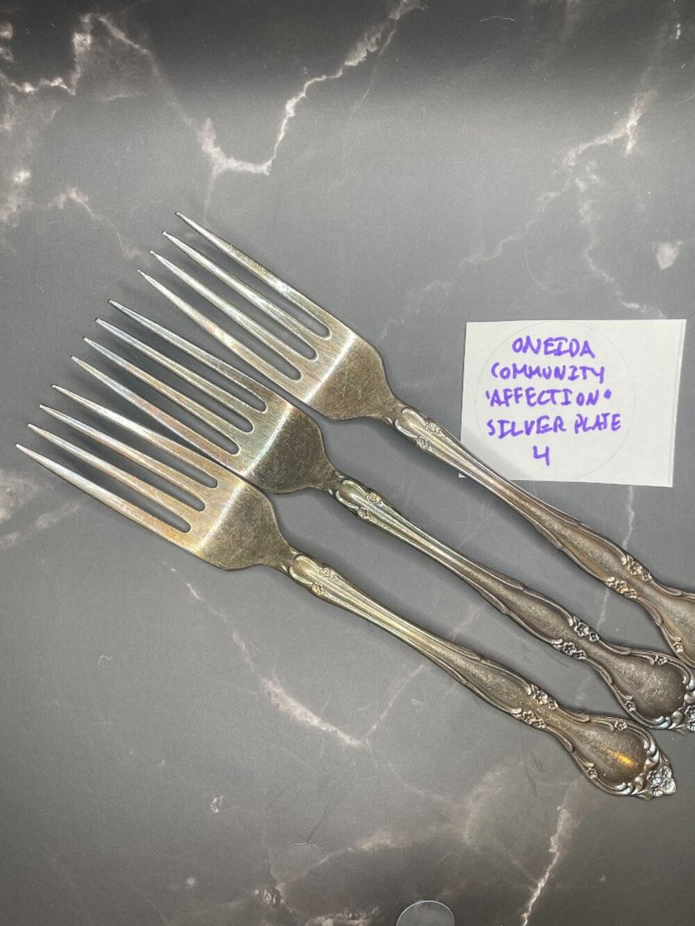 Set of 3 Oneida Community AFFECTION Dinner Forks Silverplate 7 3/8" Big Size